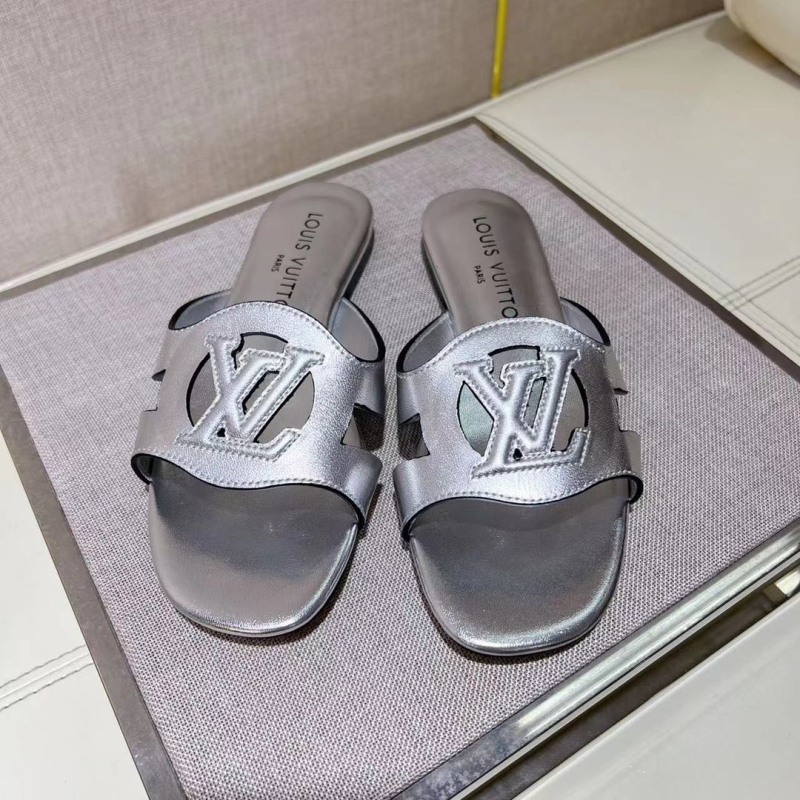 Louis Vuitton Slippers